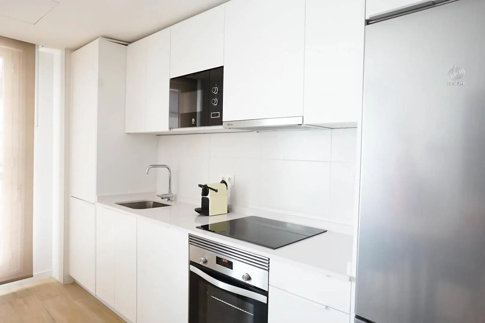 Precioso Apartamento En Nueva Andalucia Piscina Marbella